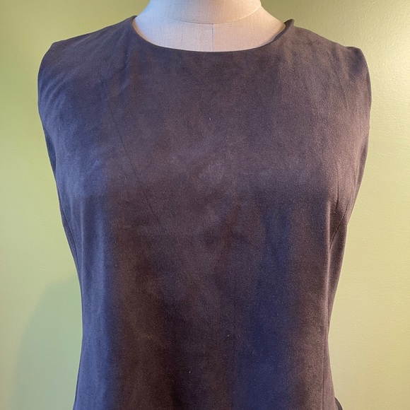 Soft Surroundings Black Sleeveless Handkerchief Hem Tunic Top, Size Medium - Picture 2 of 9